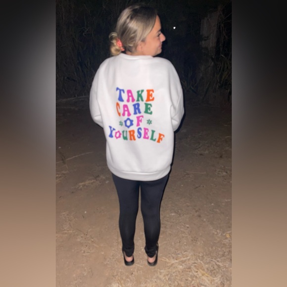 Meet your Posher, Kat - Picture 9 of 15